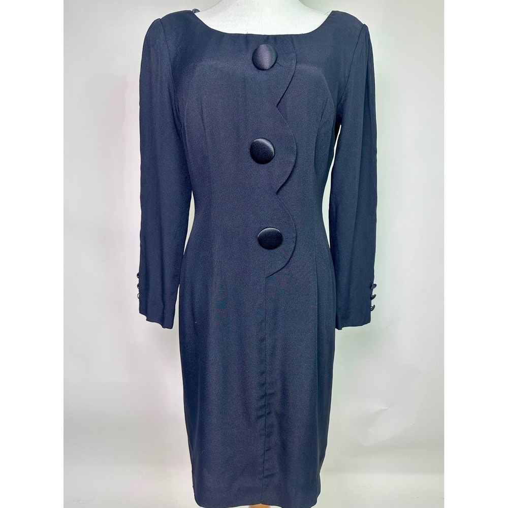 Vintage 1980s Santa Fe Black Scalloped Button Front Sheath Dress Small‎